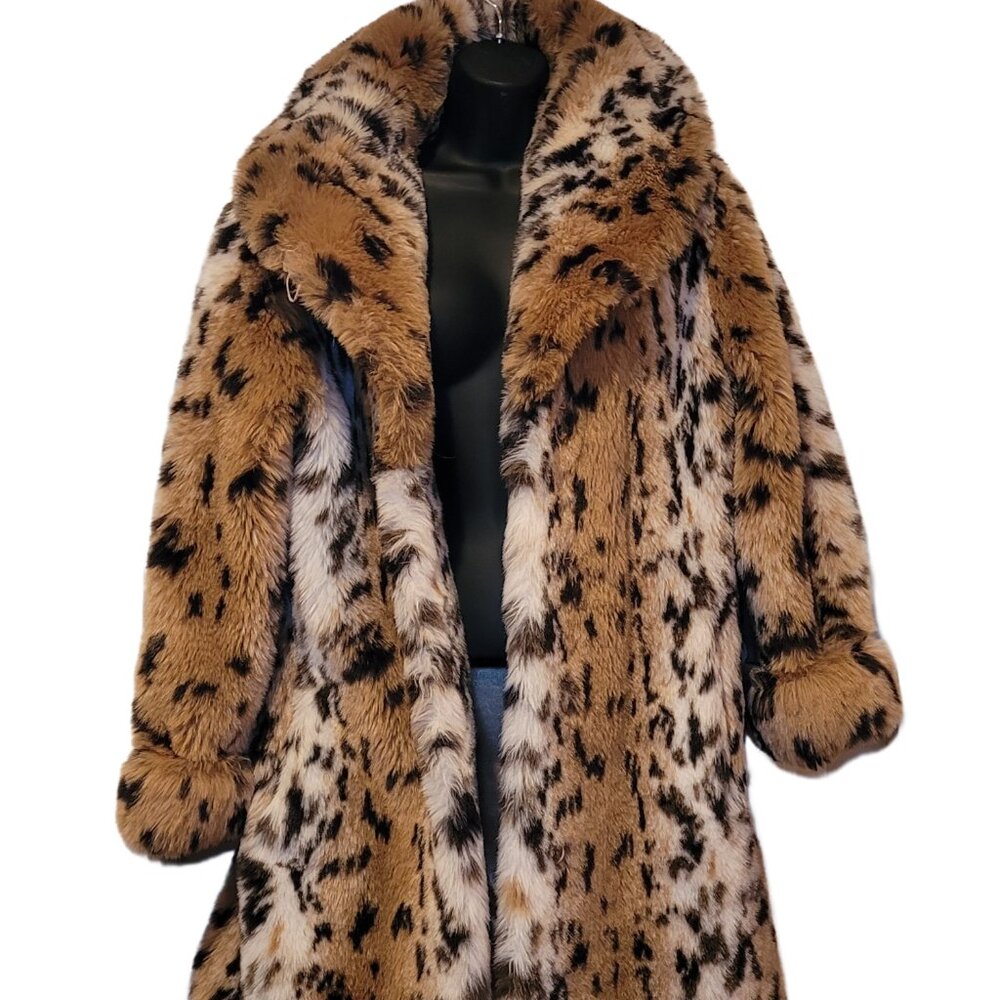 Pamela McCoy Faux Fur Leopard Print Pea Coat in Tan, Black, Cream - Picture 6 of 11